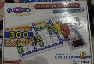 Snap Circuits Classic   300+ Electronic Projects In Box! Unused