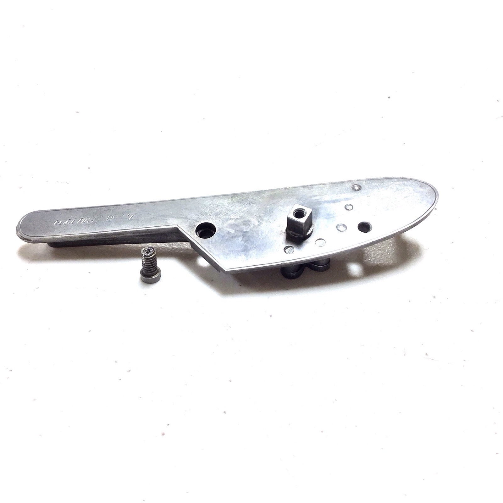 L. C. Smith Hammer SxS 12 ga #7444 Lock Plate ( Rt. ) W/Screw 