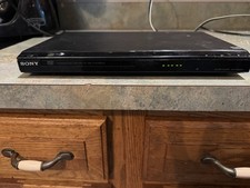 Sony DVP-SR200P DVD Player Black