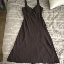 Siena Black Solid V-Neck Strappy Sleeveless Midi Slip Dress Size 14