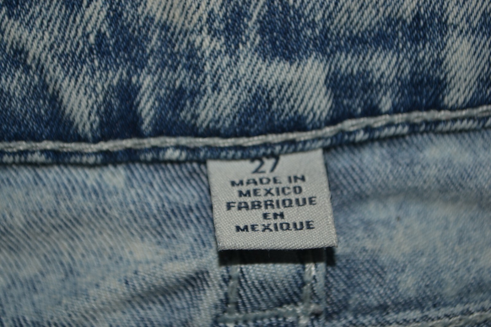 True Religion Women's Capri Light Blue Denim Jeans Sz 27x23 thumbnail 9