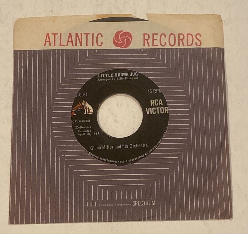 Glenn Miller And His Orchestra - Little Brown Jug / A - 447-0031