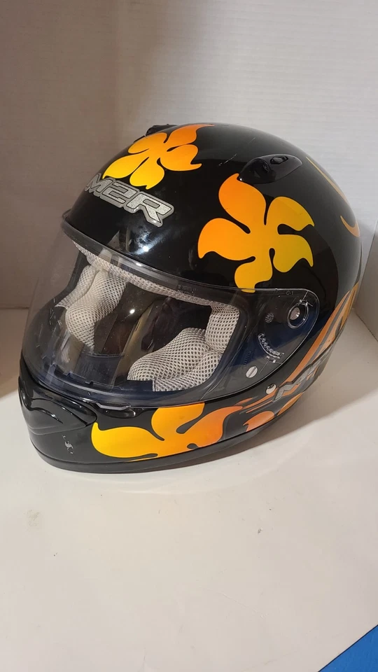 M2R Snell  m2005 Full Face Motorcycle Helmet W/ Visor Groovy Flower Power. As Is - Image 2 of 4