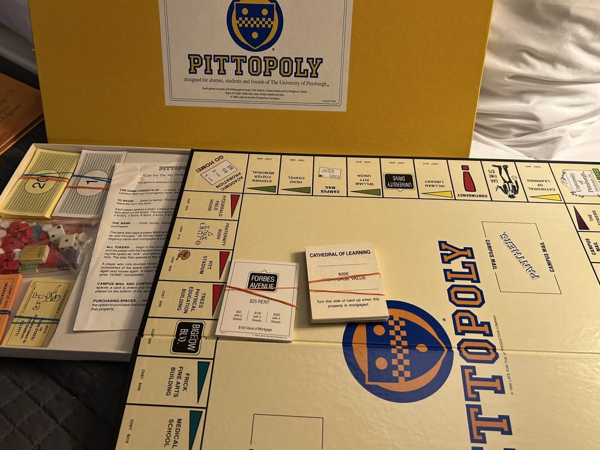 Rare PITTOPOLY 1992 University of Pittsburgh PA Monopoly BOARD