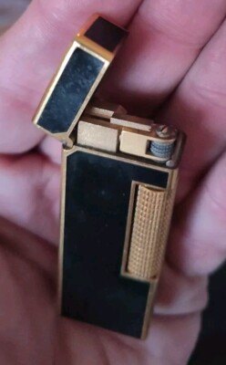 Vintage Dunhill Black And Gold Side Slide Lighter (Recommended Light Service)