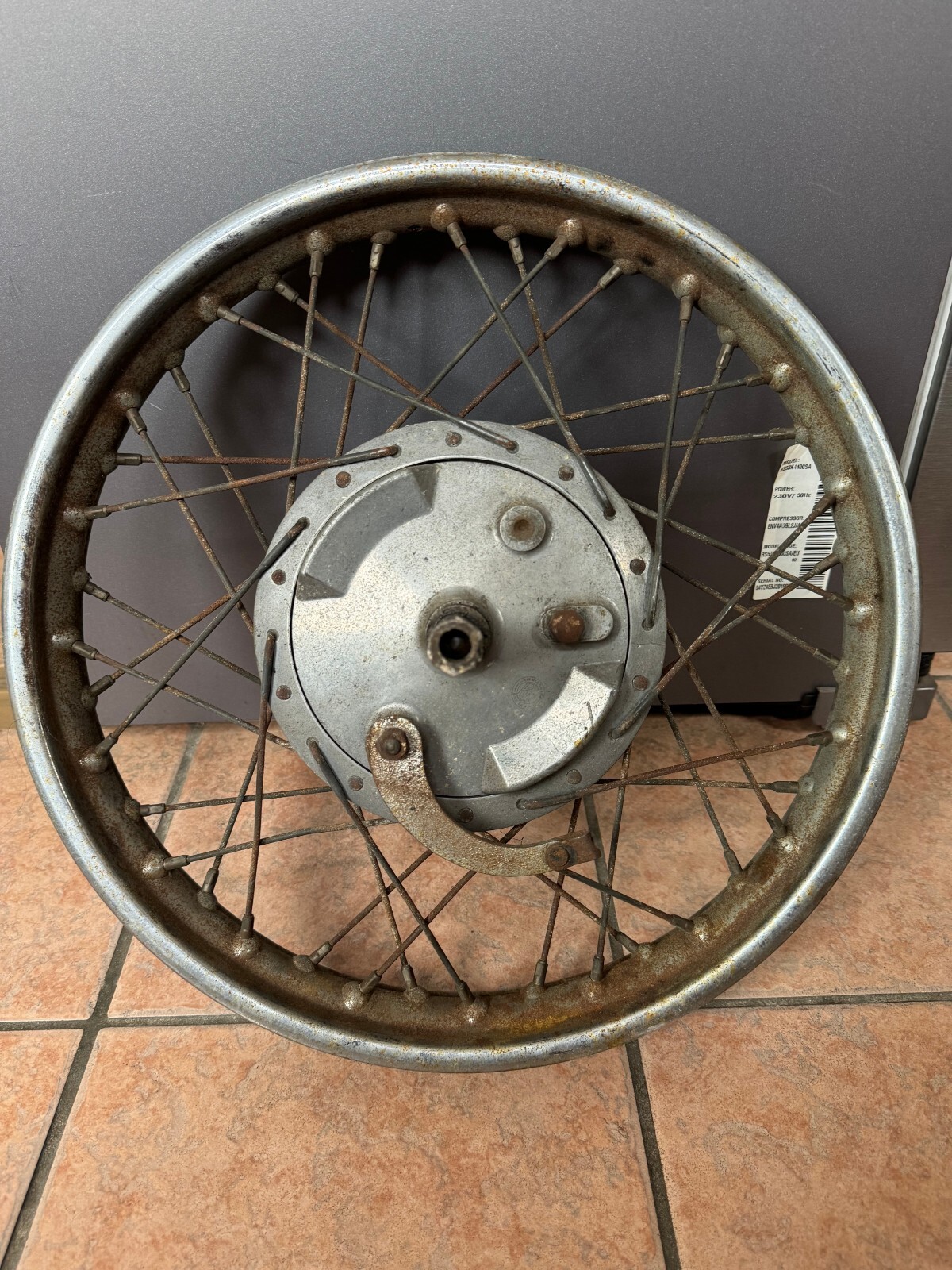 AJS / MATCHLESS 250CSR FRONT WHEEL , " BRITISH HUB COMPANY " eBay