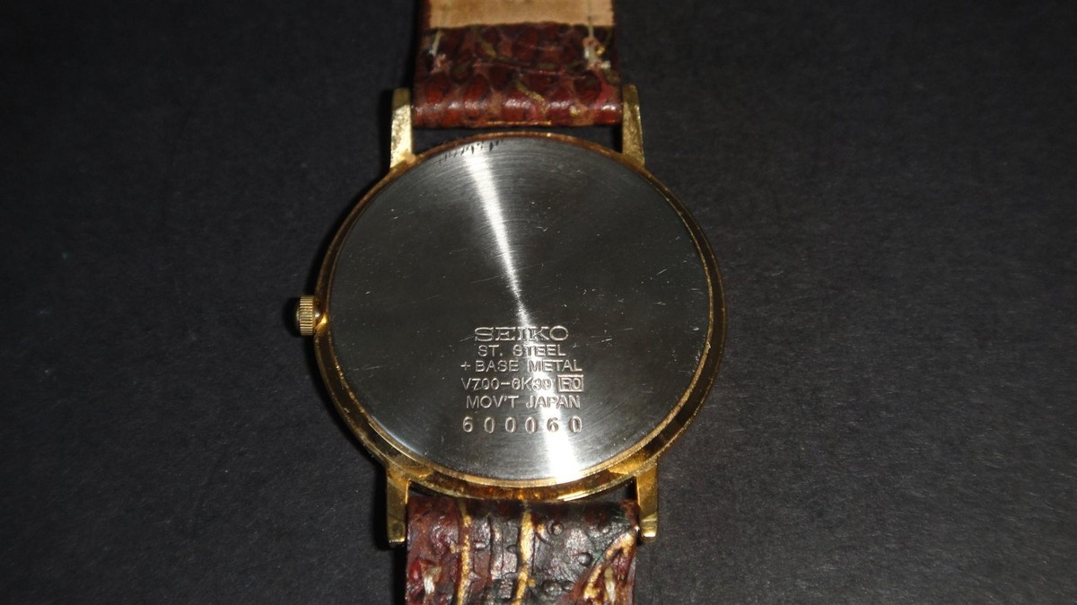 マブページ SEIKO V700 s-l400.jpg
