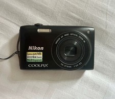 NIKON COOLPIX S3300 16.02MP Compact 6x Optical Zoom Digital Camera Battery Black