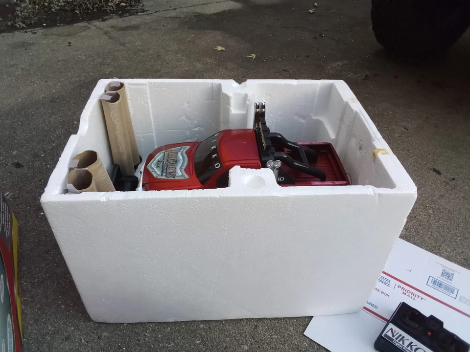 De colección Nikko F150 Hércules 1/8. Muy limpio, difícil de encontrar y raro "enorme" Foto 4 de 4