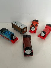 LOT  5 Thomas the Tank & Friends Train Engines  car Mattel  2013. ONLY  1 Works