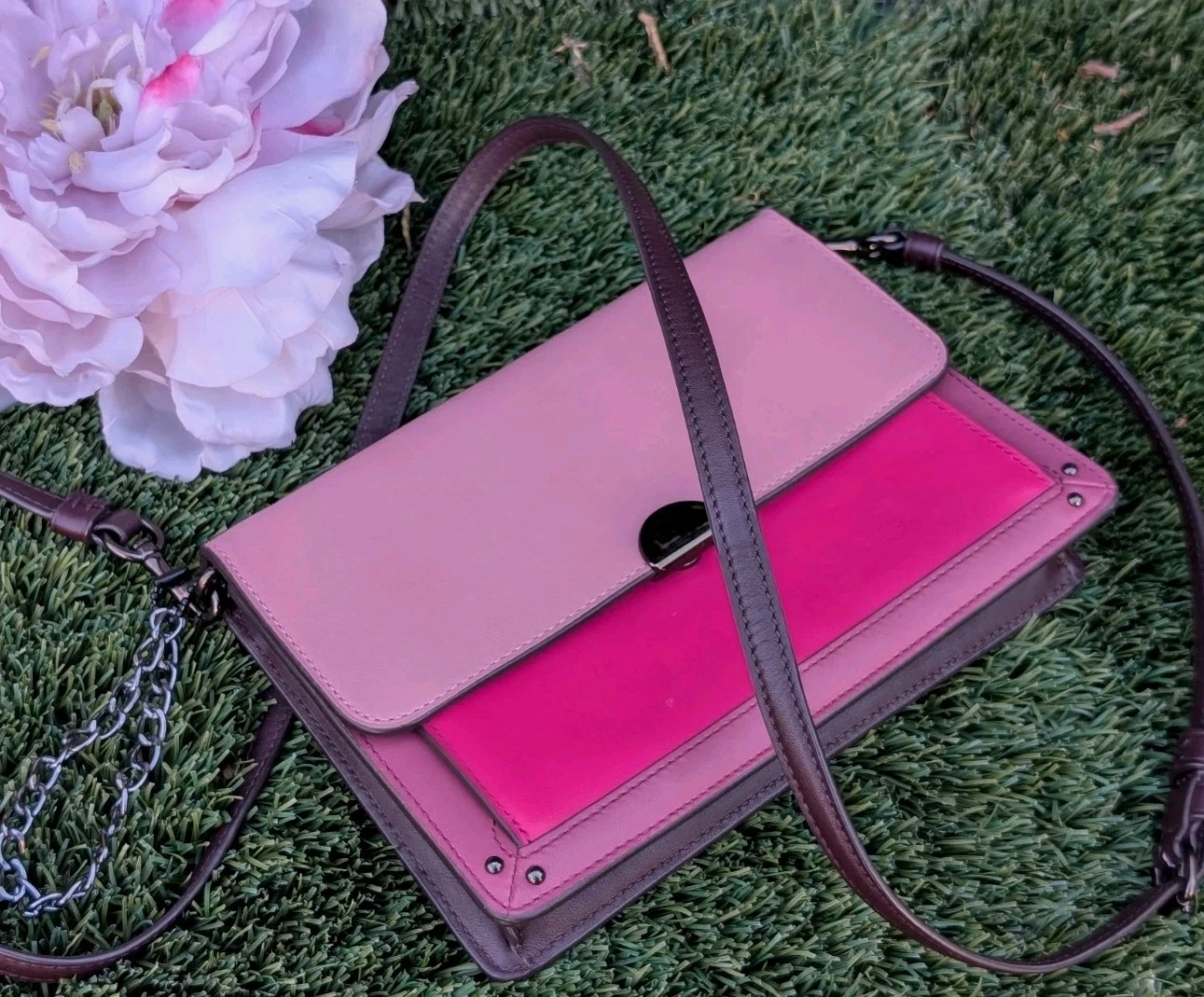 Borsa pochette Coach Dreamer rosa pelle conciata a guanti convertibile 76133