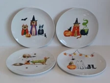 HARVEST GREEN STUDIO Halloween Spooky House 4 Plate Set Appetizer Salad Dessert
