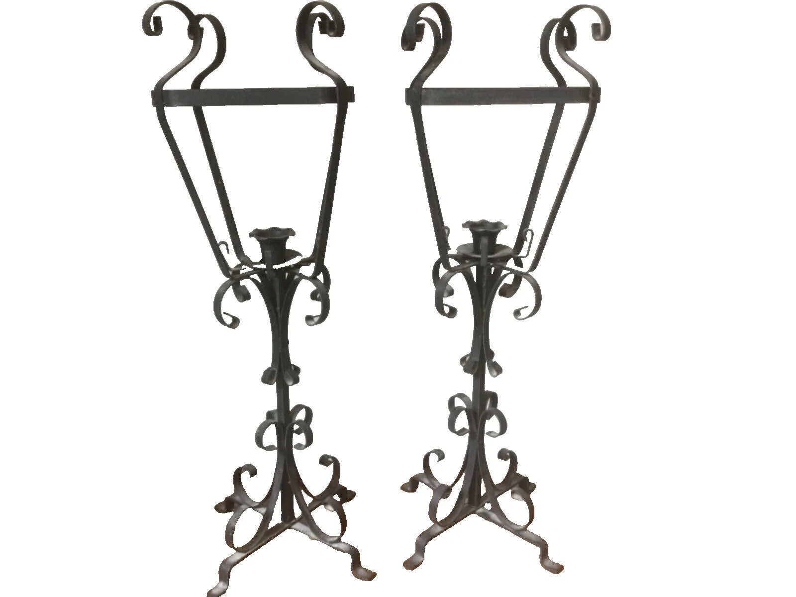 Iron 哥特式蜡烛灯