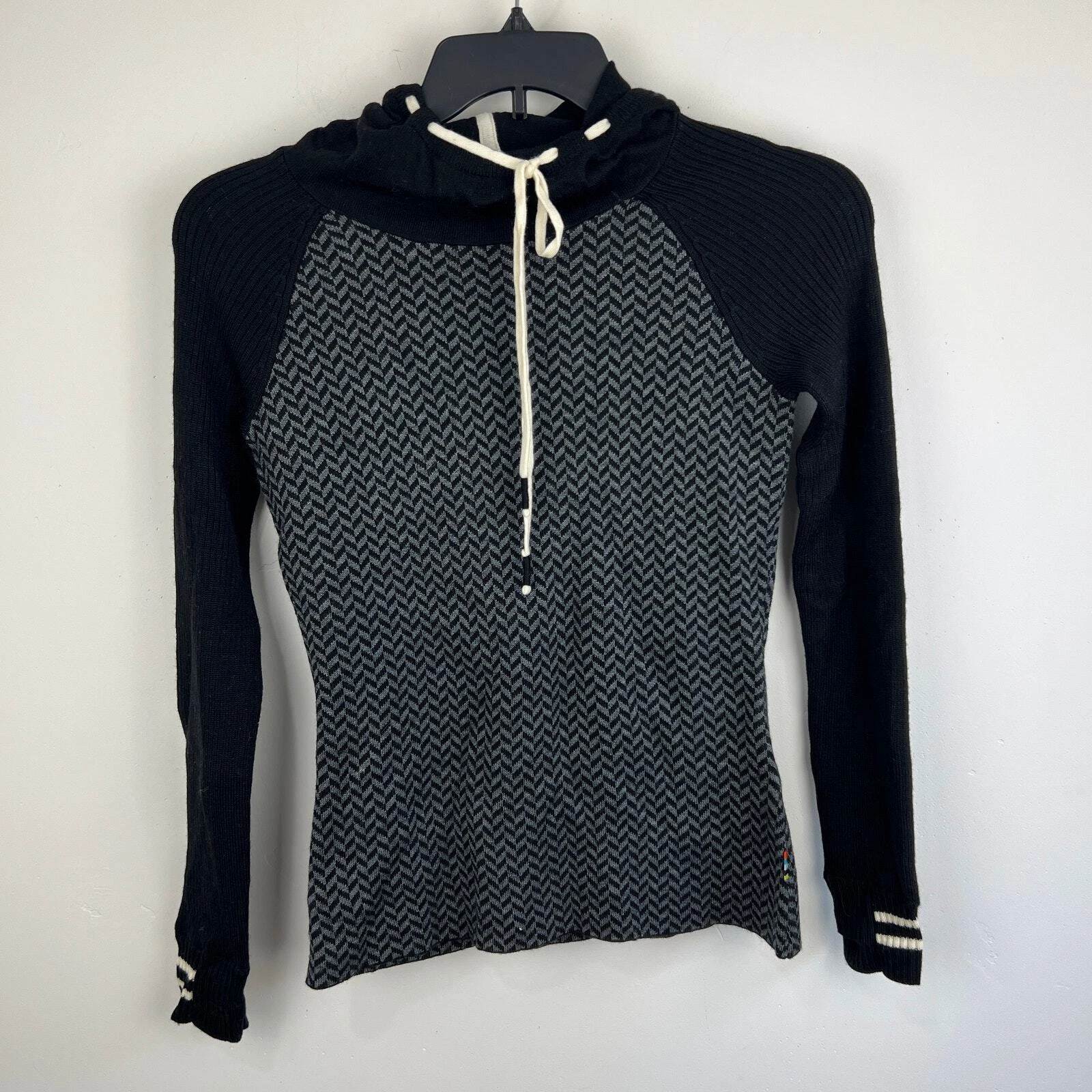 smartwool dacono merino wool blend chevron hoodie