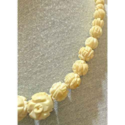 Vintage 1960s Hand Carved Antler Rose Pattern Beads - Picture 5 of 7