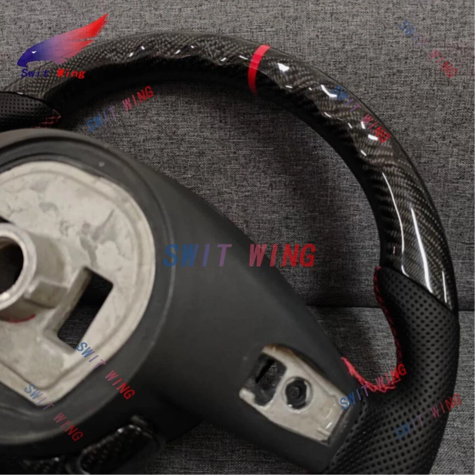 Volante de fibra de carbono para Mercedes-Benz C43 C63/E43 S G GLE GLC GLS AMG GT Foto 4 de 4