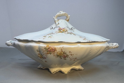 Elite Limoges E L C France Covered Tureen Floral Garlands Gold Trim ca 1890 1914