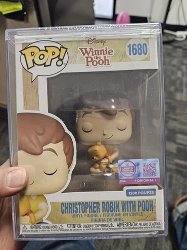 Funko Pop! Disney - Christopher Robin With Pooh #1680 LE 1200 pieces