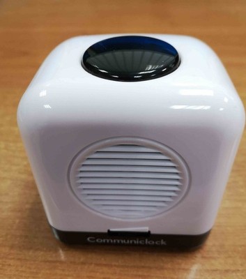 Neu im Karton Communiclock sprechende Kalenderuhr für Blinde oder Sehbehinderte