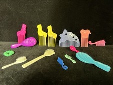 Mixed LOT Barbie Mattel Hairbrushes and Combs - Vintage