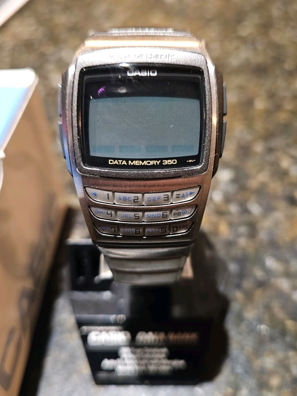 Vintage 1992 CASIO EDB-610 (2550) e-Data Bank Data Memory 350 36mm watch - RARE