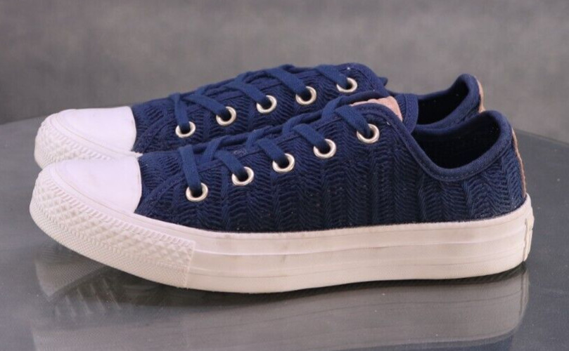 Converse Women's Knit Sneakers Shoes Size 6 Blue thumbnail 2