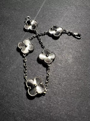 Rhodium Plated Stunning Lucky Bracelet 7.5''