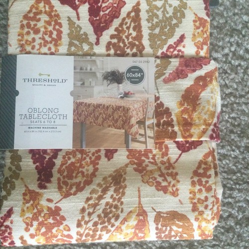 Target Threshold Autumn Gold Red Leaves Oblong 60” X 84” Cotton Tablecloth NEW - Picture 2 of 4