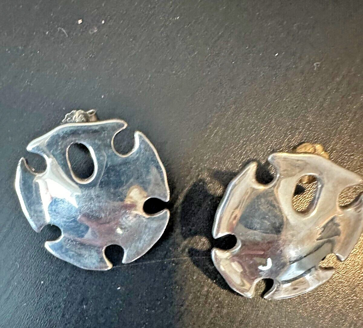 Robert Morris Studio shell Earrings - sterling - image 1