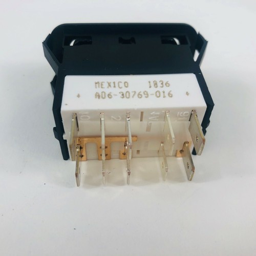 FREIGHTLINER A0630769016 SWITCH OEM FOR FREIGHTLINER ENGINE FAN