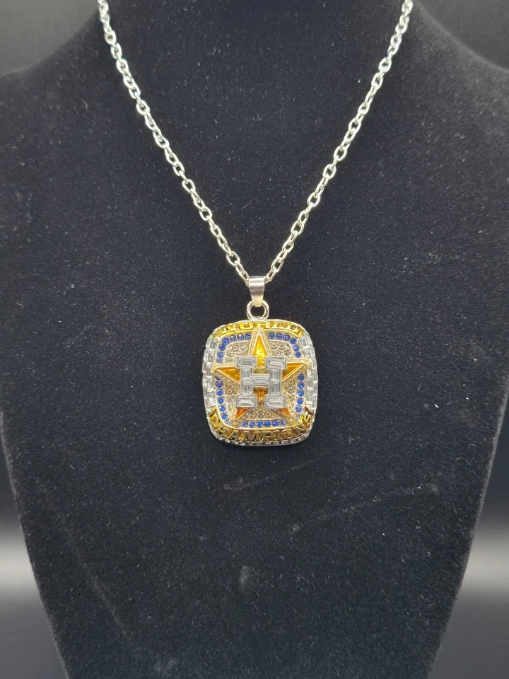 2022 Houston Astros Championship Necklace & Pendant - Image 4 of 4
