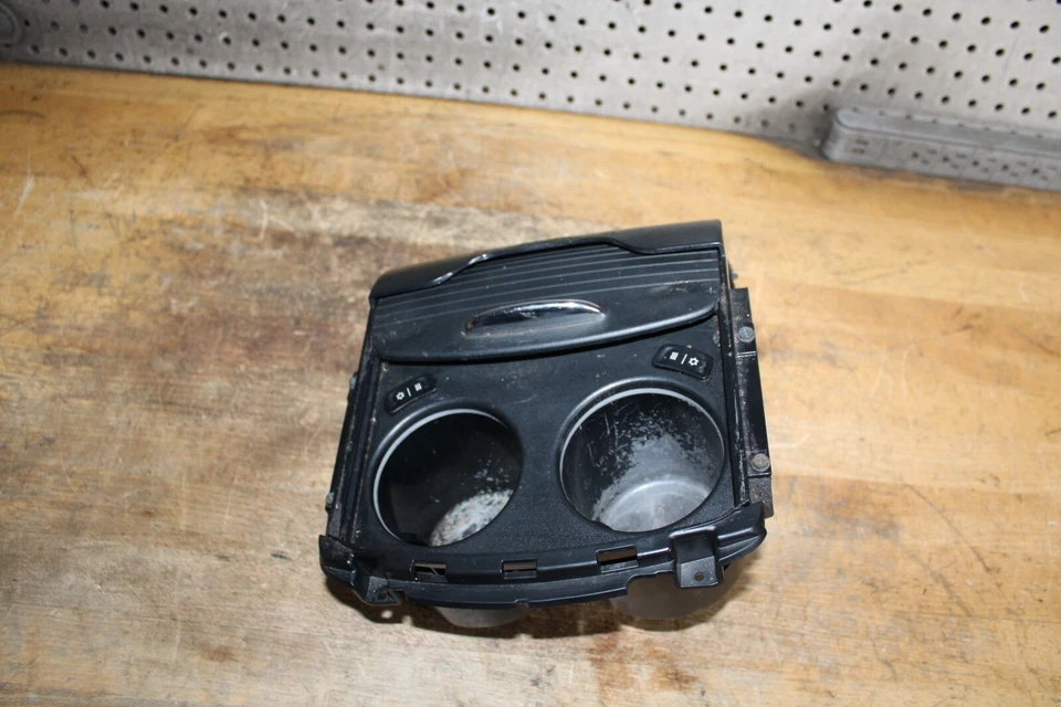 OEM 2011-2014 DODGE CHARGER CHRYSLER 300 Heated & Cooled Cup Holder 1PB67DX9AD - Image 3 of 4