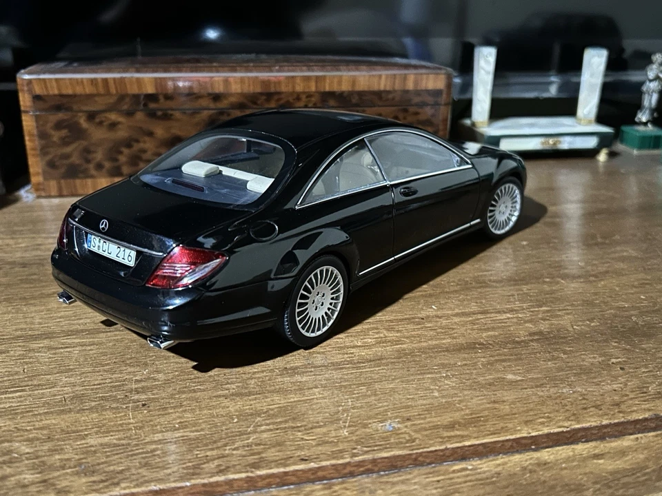 Autoart 1/18 Mercedes CL Rara - Immagine 4 di 4