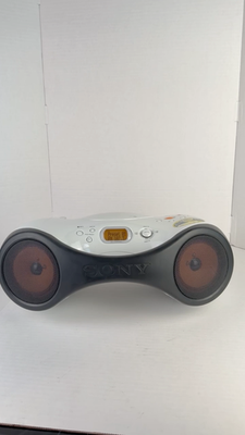Sony ZS-X3CP S2 Sports Boombox CD Player AM/FM Radio MP3 Water