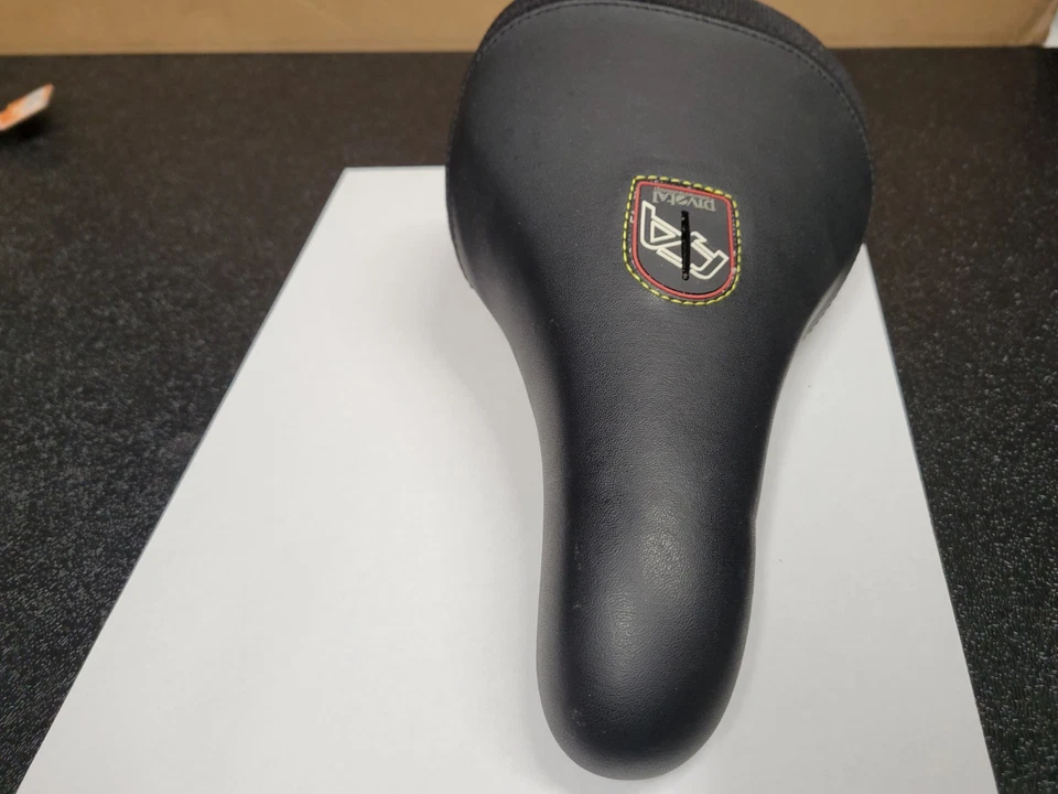 Sillín de bicicleta Free Agent Street BMX asiento de bicicleta nuevo en stock Foto 3 de 4