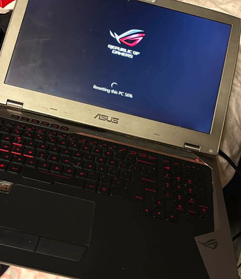 ASUS ROG G701VI-XB78K 17.3'' 120Hz- i7-6820HK GTX 1080 64GB 1TB SSD 330w charger