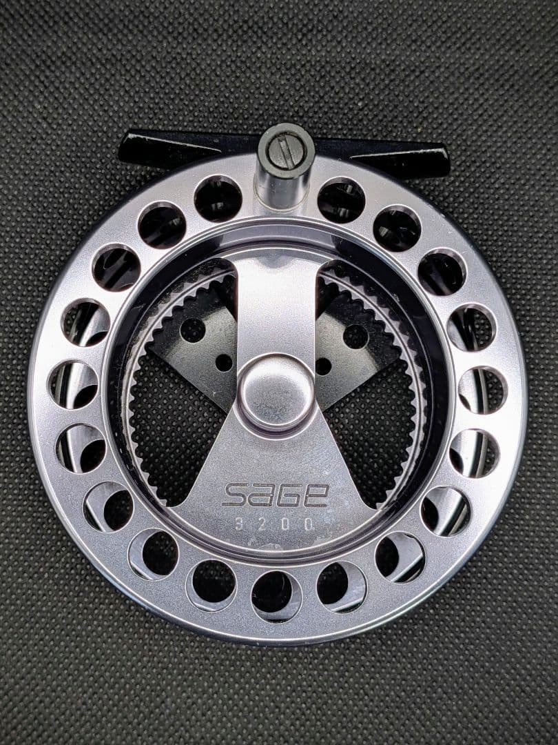 SAGE Click & Pawl 3200 Fly Reel #3/4 Made in USA w/Case from