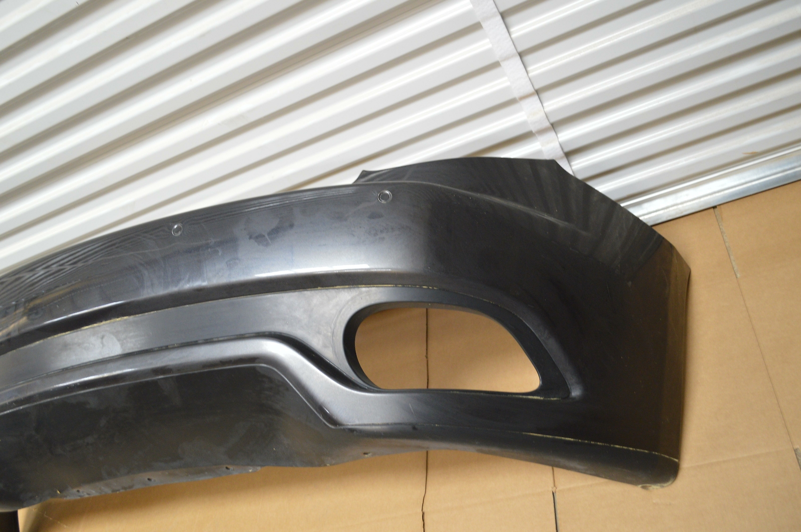 2008-2012 MASERATI GRANTURISMO S REAR BUMPER COVER PANEL W/ PARK SENSORS OEM