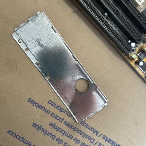 FIC VA-503+ AT Motherboard with AMD K6-2/400 CPU and 256 PC133 RAM works - Picture 13 of 18