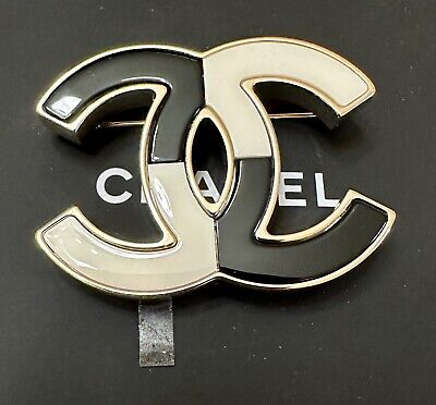 BNIB Authentic CHANEL Large Black/White Enamel Gold CC Logo Metal Brooch  Pin 23C 