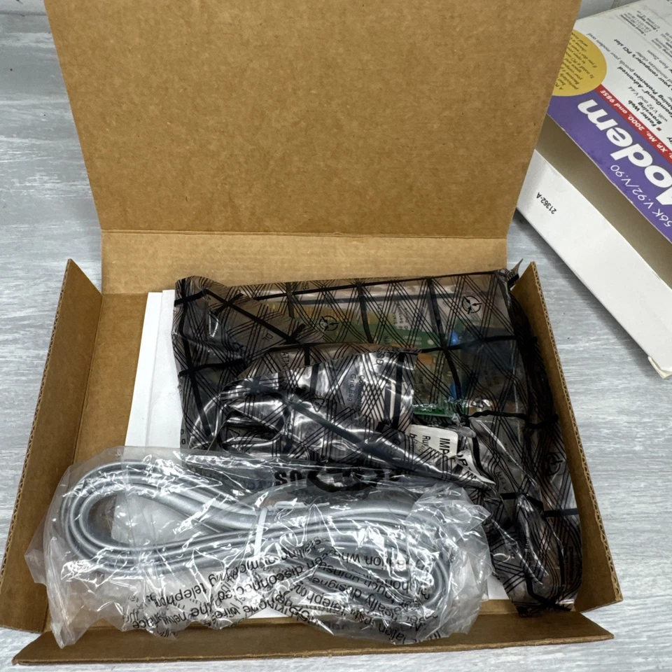 Zoom Model 3030 Data Fax Dial-Up 56K V.92 Internal USB Modem Open Box - Image 3 of 4