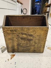 Vintage Brass Embossed Ship Hammered Magazine/newspaper Holder Collectable Rack