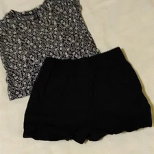 Carter's Garanimals Baby Girls 3-6M Floral Top & Black Shorts Outfit Set