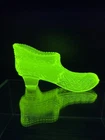 Fenton Diamond Slipper Shoe 3.5" Topaz Vaseline Uranium Glass Figurine UV Glow