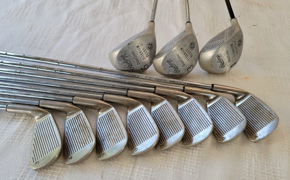 Rawlings Pure Gold set irons 3-PW & 3 Drivers, No1/10.5*, No.3/15* and No.5/21* - Image 3 of 4