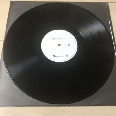 Calvin Harris / Funk Wav Bounces Vol. 1 / 12