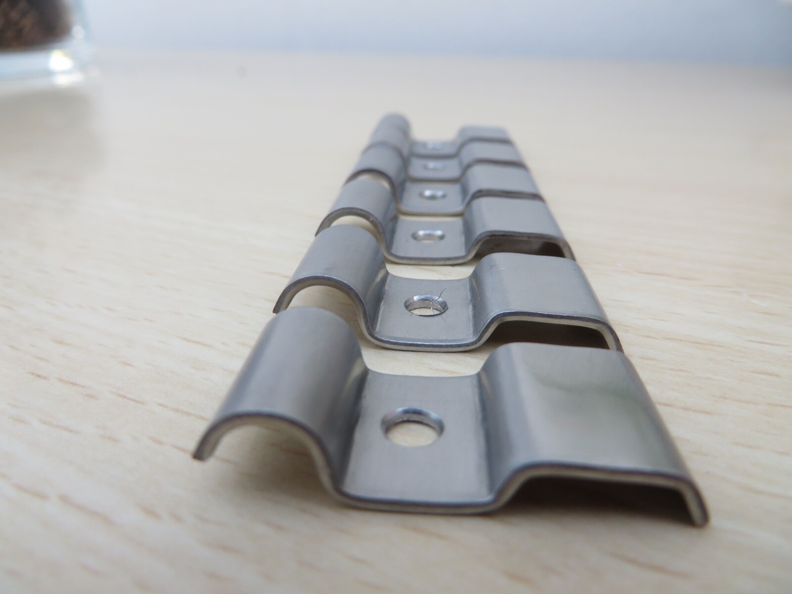 6 x TRIUMPH TR2,3,4,5 & 6 STAINLESS STEEL CLUTCH & BRAKE PIPE CLIPS eBay