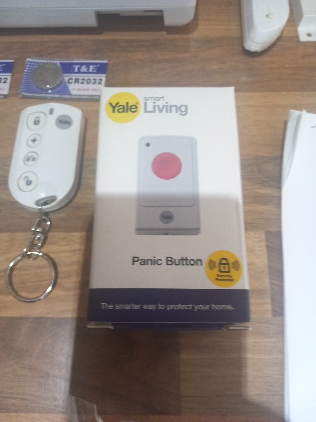 Yale Easy Fit Touch Screen alarm system + Many Extras + Pet Pirs eBay