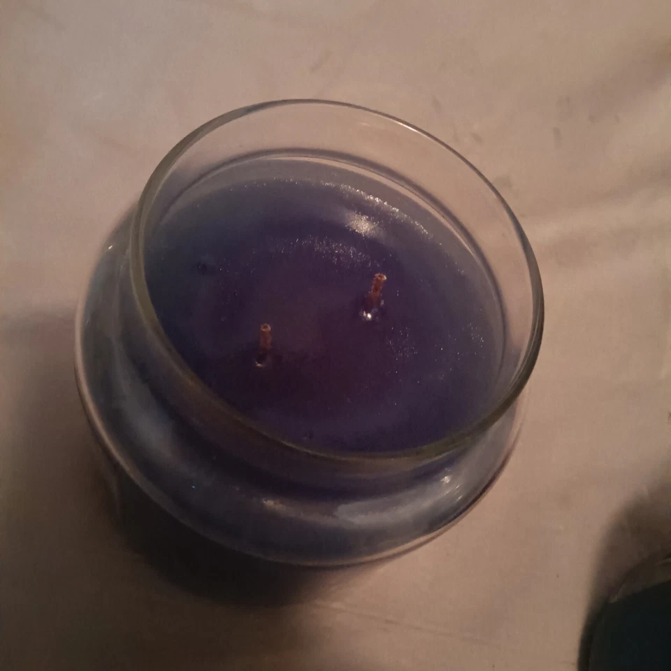 Village Candle "SUMMER BREEZE"  16 oz. Double Wick ~ NEW - Image 3 of 4