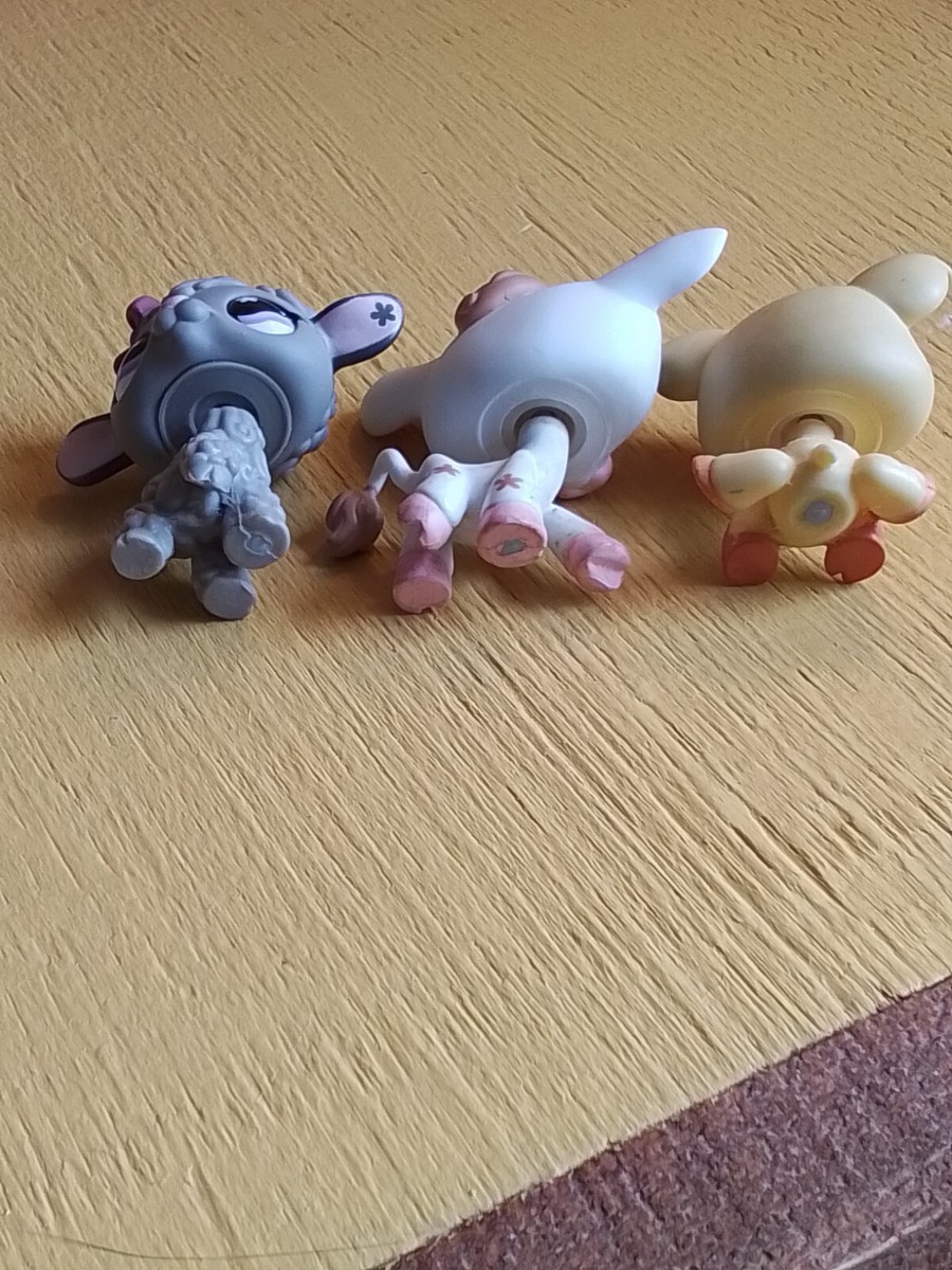 Littlest Pet Shop Pet Lovin Zoo COMPLETE Pig #475 Cow #476 Littlest Pet Shop Pet Lovin Zoo COMPLETE Pig #475 Cow #476